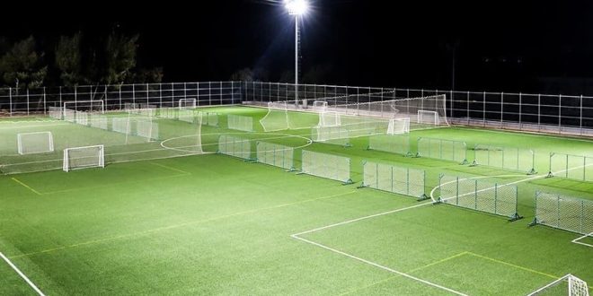 حجز ملاعب كرة قدم في عمان